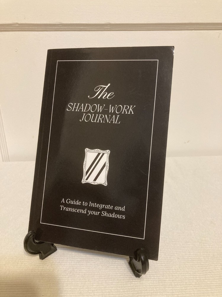 Shadow Work Journal: A Guide to Integrate and Transcend your Shadows Shaheen G+
