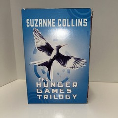 The Hunger Games Ser.: The Hunger Games Trilogy Boxed Set Set by Suzanne Collins