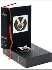 TWILIGHT ~COLLECTOR’S EDITION~SIGNED STEPHENIE MEYER RED AUTOPRINT SIGNATURE