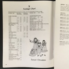 English Smocking Booklet Grace L Knott Doris George and James Webb 1989 44 Pages