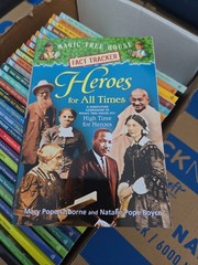 Nice Lot Of 31 Magic Tree House Fact Tracker Books Mary Pope Osborn