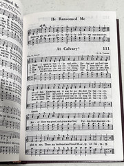 Lot of 15 Melodies of Praise Hymnals 1985 Gospel Publishing House Maroon Church