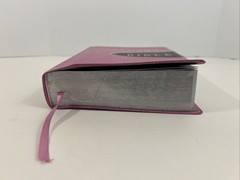 The Everyday Life Bible Fashion Edition Pink Soft Leather Cover 2009 *READ, SEE*