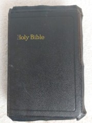 Vintage National Bible Press Holy Bible KJV Self Pronouncing 40s-50s