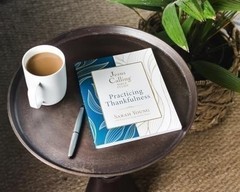 Jesus Calling: Practicing Thankfulness (Jesus Calling Bible Studies)