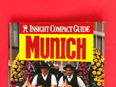 MUNICH ~ Insight Compact Guides ~ Tour Guide ~ 2000 ~ 104 pages