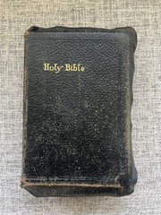 National Bible Press Holy Bible ☆ Old And New Testament Pronouncing Red Letter