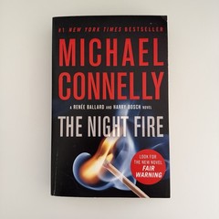 Lot of 6 Michael Connelly Paperback Books