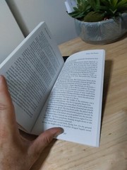 My Anchor Holds: The Difference Jesus Makes by Gloria Cassity Stargel 2008
