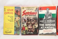 Lot of 34 Vintage Paperbacks, 1960s / 1970s Copyrights, No Duplicates, B675