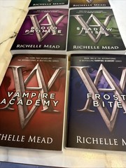 Richelle Mead Vampire Academy Novels Set 1-6 Paperback Book Lot Pre-owned