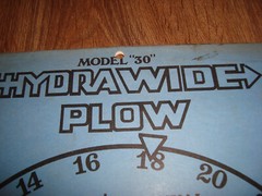 DMI Model 30 Hydrawide Plow Owners Manual Parts List F1008 2.594P5