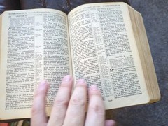 Holy Bible King James Teachers Self Pronouncing Edition