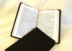 Classic Soul Winner’s New Testament with Helps (KJV) Black Geniune Bond Leather