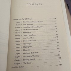 The Magnolia Story Chip and Joanna Gaines Hardcover 184Pages Pre-owned Very Good