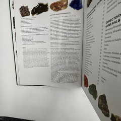 The Illustrated Guide to Rocks & Minerals: How to find, identify and collect HC
