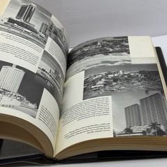 The Art of the Deal – Donald Trump HCDJ 1987 1st Edition