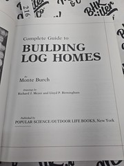 Complete Guide to Building Log Homes: Over 840 illustrations -Hardcover Vintage