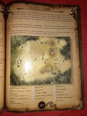 Two Worlds–The Official Strategy Guide 368 PAGES