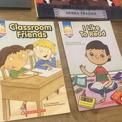 10 Mixed Children’s Books Assorted Pre-Owned Very Good Condition