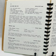 Mercer County Hospital Auxiliary Cookbook Mercer County Iowa 144 Pages