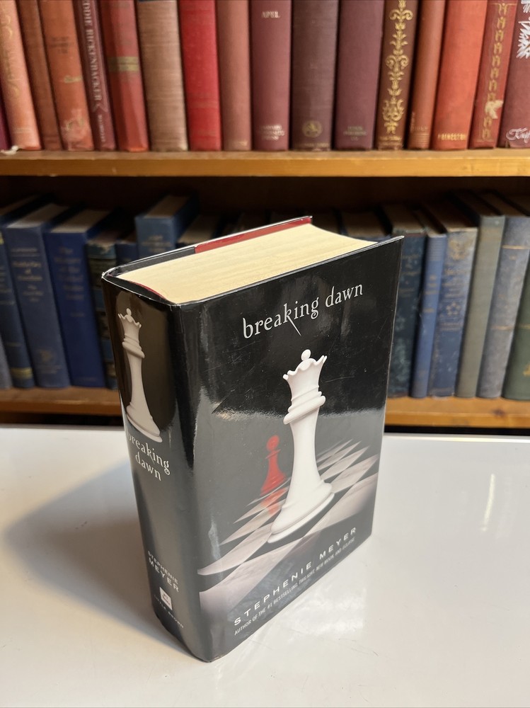 The Twilight Saga Ser.: Breaking Dawn by Stephenie Meyer (2008, Hardcover)