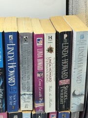 Linda Howard Book Lot x37 Paperback