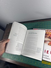 Daniel – Bible Study Book: Lives of Integrity, Words of Prophecy, Moore, Beth, V