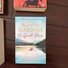 Kristin Hannah 4 Book Lot – (3 Paperback, 1 Hardcover) – VGC