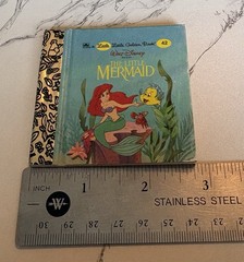 Vtg 1992 A Little Little Mini 2.75” Golden Book #42 The Little Mermaid – Disney
