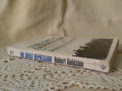 GREAT DEPRESSION UNITED STATES IN THIRTIES BY ROBERT GOLDSTON FAWCETT PB 1968.