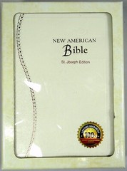 New American Bible St Joseph Ed Catholic Maps Photos Family Record Gilt Edge Box