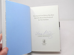 Truly Madly Guilty SIGNED Liane Moriarty Book 2016 1st Edition HCDJ Flatiron