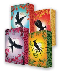 Hunger Games Box Set – Deluxe Edition – Suzanne Collins (Paperback)