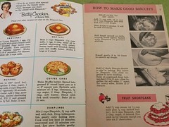 Betty Crocker’s Bisquick Cook Book 157 Recipes and Ideas Vintage 1956-26 pages