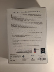 NIV Maxwell Leadership Bible Premium Bonded Leather BRAND NEW MSRP $79.99
