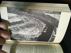 INTERNATIONAL AIRPORT Story of Kennedy Airport & US Commercial Aviation SCULLIN