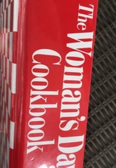 The Woman’s Day Cookbook-Kathy Farrell-Kingsley: 720 Pages: Hardback-Dust Jacket