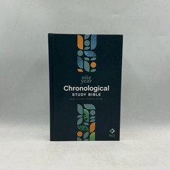 Tyndale The One Year Chronological Study Bible NLT Hardcover Navy 2022