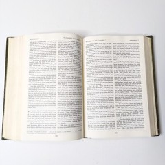 1972 The Living Bible Paraphrased Tyndale House Green Leatherette Padded HC