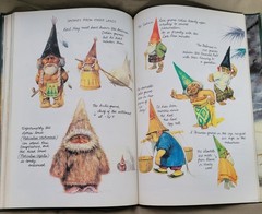 Secrets of the Gnomes by Rien Poortvliet and Wil Huygen (1982, Hardcover)