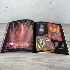 The Ultimate Illustrated History Clapton! By Chris Welch, 2011