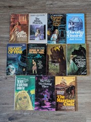 Lot of 11 Vintage Gothic Romance Suspense PB Books 1960s 1970s