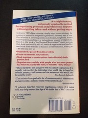 „Getting to Yes. Negotiating Agreement Without Giving In” book by Roger Fisher