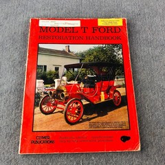 Model T Ford Restoration Handbook by Leslie R. Henry (1972, Trade Paperback)