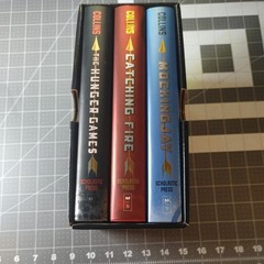 The Hunger Games Ser.: The Hunger Games Trilogy Boxed Set Set by Suzanne Collins