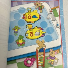 Colorful File Folder Games : Skill-Building Center Activities for Language Arts