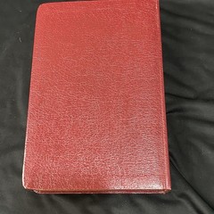 KJV HOLY BIBLE Gift Edition Tyndale Red Letter King James Version 2374-0 9/1981