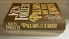 Pillars of the Earth by Ken Follet SIGNED Trade PB 1989