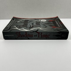 Shadow And Bone Leigh Bardugo YA Fantasy Square Fish Paperback Special Ed Book